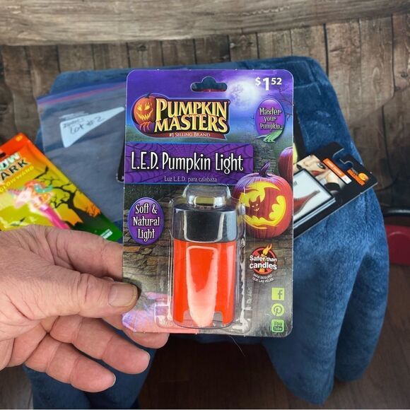 COPY - Halloween special lot #2 with various Halloween supplies - Picture 4 of 6